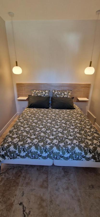 ソルマーヌ・ド・ボークリューズ ラ バスティード デ ザール Bed & Breakfast エクステリア 写真